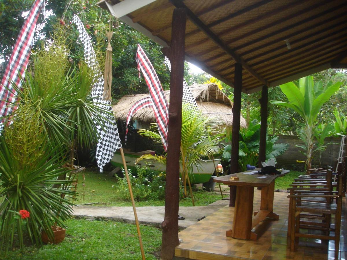 Dormitory Sedap Malam Singaraja  Exterior photo
